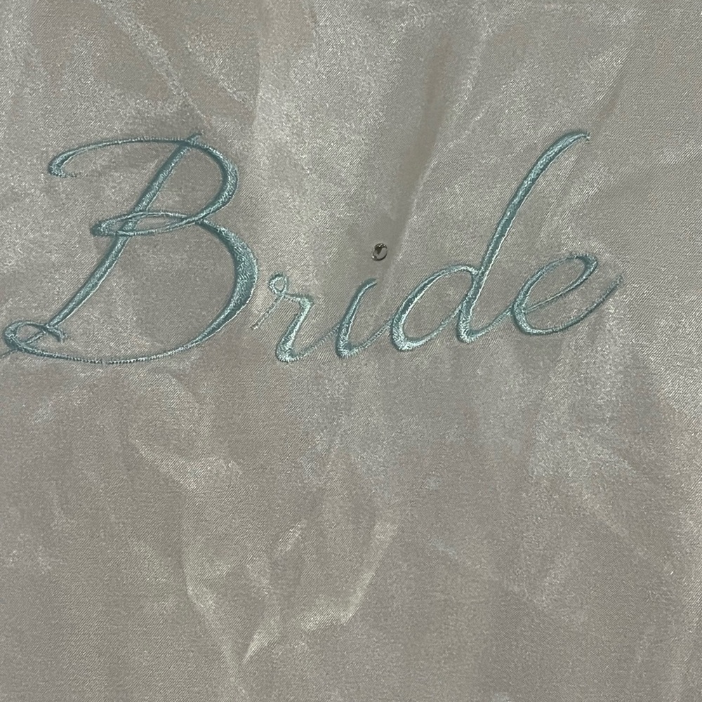 Apt. 9 White Satin Robe with Blue Trim